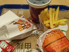 -汉堡王(大连柏威年餐厅店)