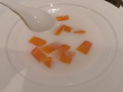 -燕庭·纯燕窝·甜品下午茶(南京西路店)