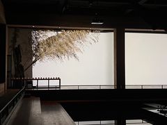 -苏州本色美术馆