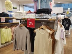 -优衣库(天津鲁能城购物中心店)