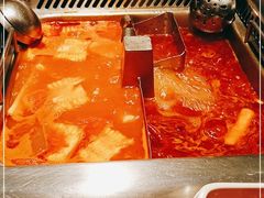 -海底捞火锅鲜切牛肉主题店(长寿路店)
