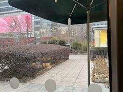 -星巴克(西藏路店)