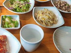 -唯成•韩国炭火烤肉 유성고기