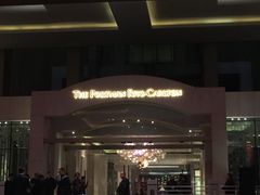 -上海波特曼丽思卡尔顿酒店