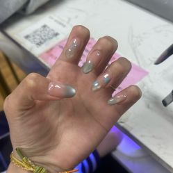 -尤米一站式美甲美睫