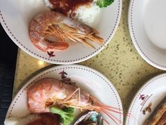 -鑫海汇海鲜烤肉火锅自助(七彩城店)