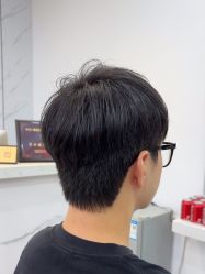 -尤司男士国潮理发馆