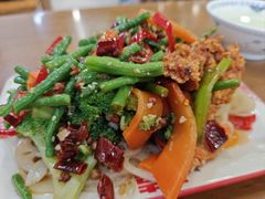 -秦君宝手擀菠菜面(金花路店)