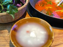 -贵厨酸汤牛肉(花果园国际中心店)