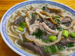 -锦泓老字号猪脏粉(东联大厦店)