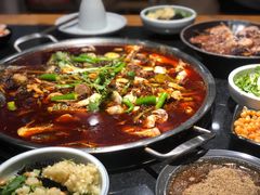 仔姜锅底-小饕荟雅安贡椒鱼鲜馆(广福桥店)