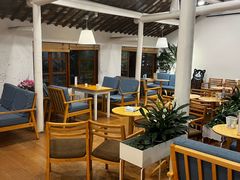 -猫的天空之城概念书店(苏州平江店)