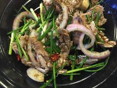 -虾弄弄海派小龙虾·牛羊蝎子火锅