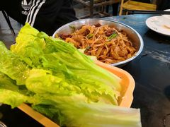 干炒牛河-牛一煲美食(江高店)