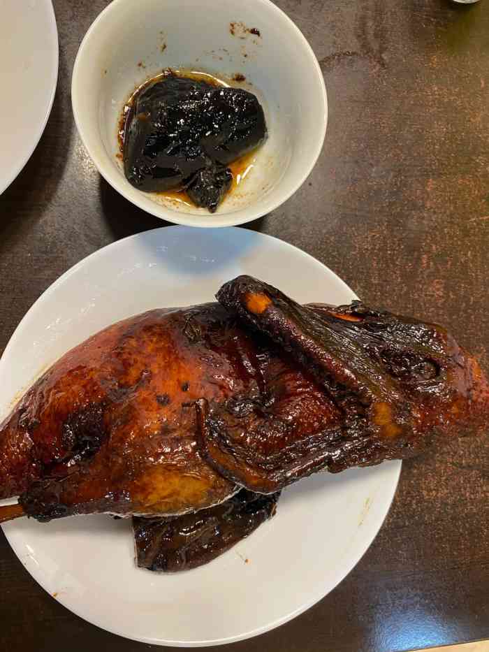 光明邨大酒家-"外卖的熟食每样都好吃哦 价钱也不贵 任何.