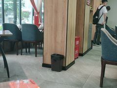 -有红鸡毛店·川菜(建设路店)