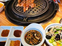 -小米烤肉-泥炉炭烤(常营店)