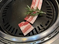 -韩香福烤肉庄园(荣成店)