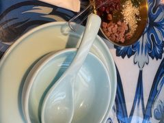 -川流不息·地道川菜·小龙虾(新松江路店)