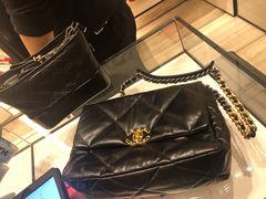 -CHANEL(ifs国际金融店)