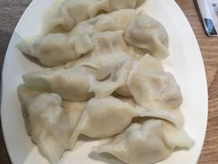 酸菜土猪肉饺子-上关雪東北菜(中房金谊店)
