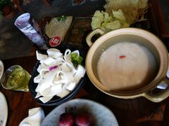 鱼豆花-东巴婆婆云南鱼豆花火锅(大东门店)