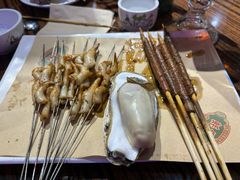-蚝堡海鲜·威海菜·海肠捞饭·烧烤·亚洲吃蚝公司(幸福门店)