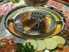 -哈哈碳都·牛肋条无限自助烤肉(台江万达店)
