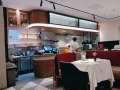 -阿妮叶李(光谷世界城店)