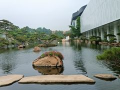 -罗红摄影艺术馆