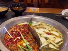 -沸炉重庆老火锅(军事博物馆店)