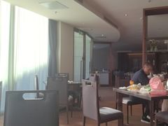 -静之湖湖畔餐厅