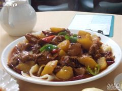 大盘鸡-巴扎美食·新疆菜·西域歌舞表演餐厅(新疆大厦店)