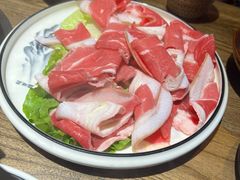 -贵厨酸汤牛肉(花果园国际中心店)