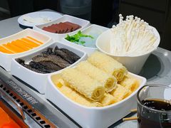 -海底捞火锅(海宁路店)