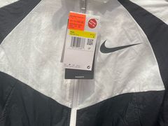-砂之船奥莱(南京江宁店)