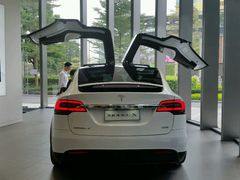 -TESLA 特斯拉(广州天环广场体验店)