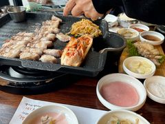 -Dombe豚(黑猪肉街店)