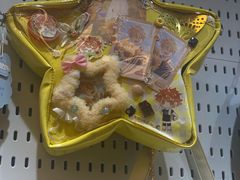 -第一绮丽次元街区