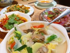丽江腊排骨杂菜煲-缘生态云南菜·野生菌庭院餐厅(华侨城店)