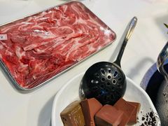 -德林酸菜鱼火锅(南丹店)