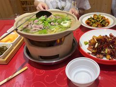 -冯烫烫跷脚牛肉·川菜小馆(武胜西街店)