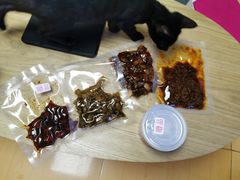 -鑫记婆婆兔·成都特产·兔头手撕兔(太古里店)