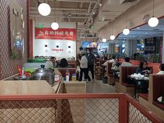 大堂-鸡遇虾煲干锅火锅(小寨金莎店)