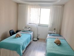 -YooMee优美智能科技美肤机构