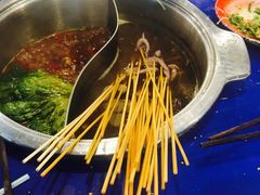 -马路边边串串香(涑河南街店)