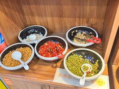 -湘人龙记老长沙米粉(鸟巢店)