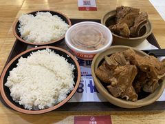 -万和春排骨砂锅米饭(新业广场店)