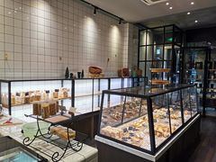 面包甜点陈列柜-81bakery(关山路店)
