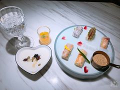 -蜜桃花开·中西融合菜E&W(南长街店)